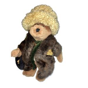 Boyds Bears Aunt Bessie Skidoo The Artisan Series Plush Retired Jointed Fur Coat